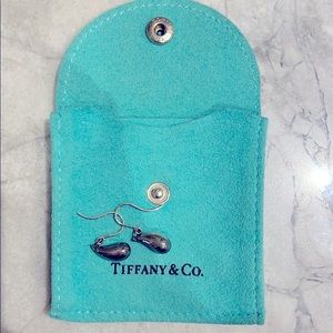 Elsa Peretti tear drop hanging earrings